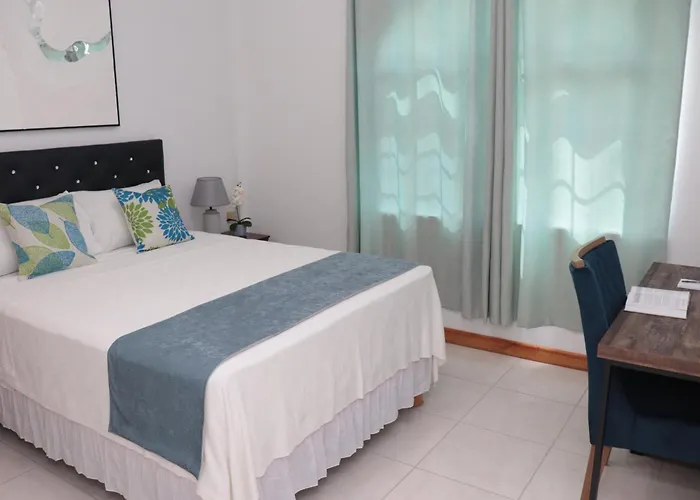 Lagoon View Estates Guest house 3*