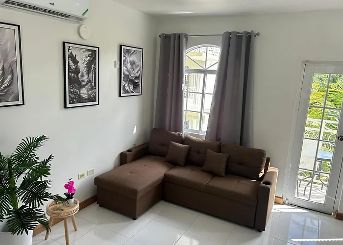 Lagoon View Estates Guest house 3*