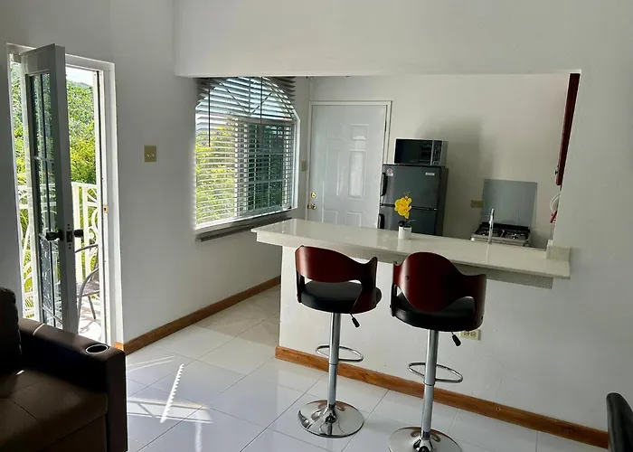 Lagoon View Estates Guest house